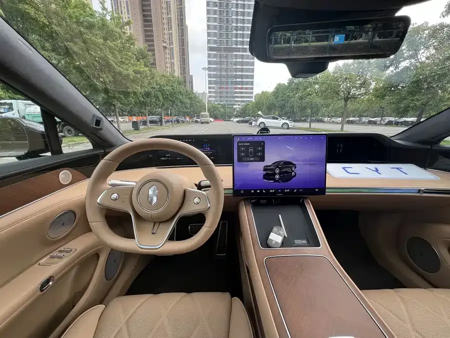 Enjoy World S9 Enjoy S9 2026 Ultra Range Extended Rear-Wheel Drive 53kWh (896-line LiDAR) 2025 — миниатюра 4