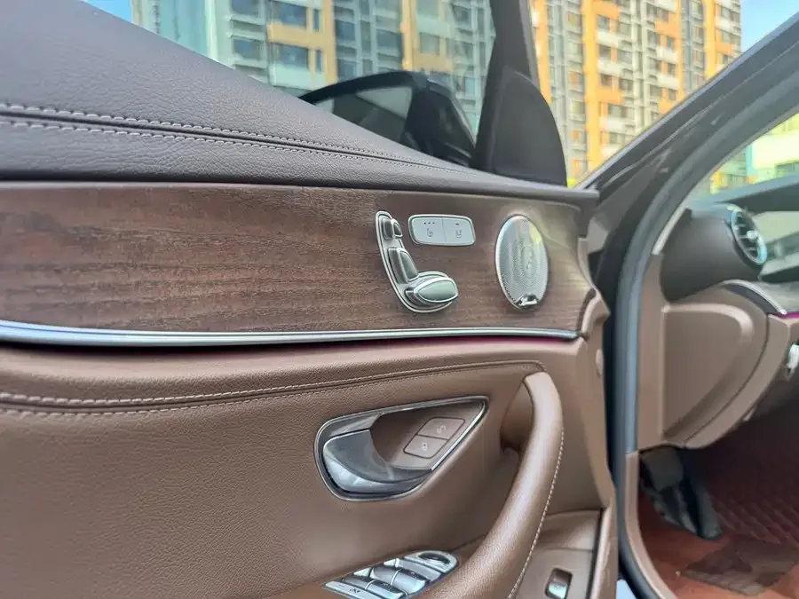Mercedes-Benz E-Class Mercedes-Benz E-Class 2022 Model E 300 L Luxury Edition 2022 — миниатюра 2