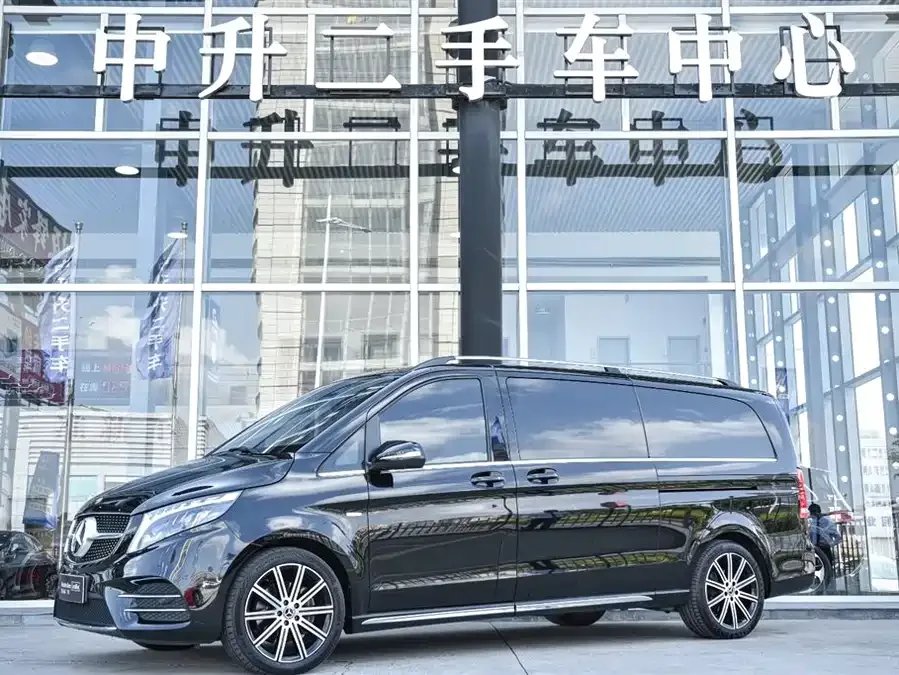 Mercedes-Benz Class V 2023