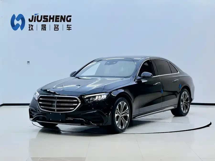 Mercedes-Benz E-Class 2024