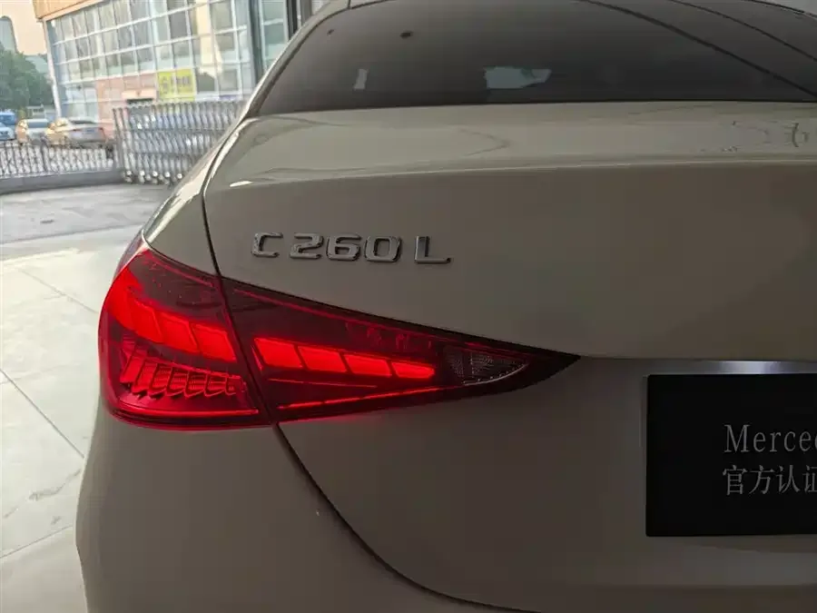 Mercedes-Benz Class C Mercedes-Benz C-Class 2024 C 260 L Sports Edition 2024 — миниатюра 4