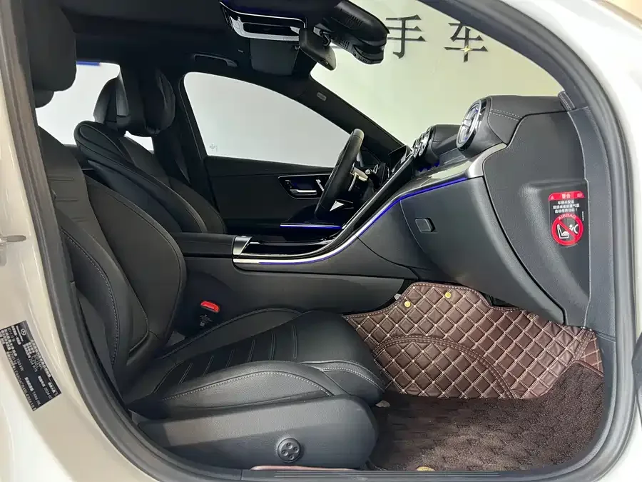 Mercedes-Benz Class C Mercedes-Benz C-Class 2024 facelift C 260 L sports version 2024 — миниатюра 3