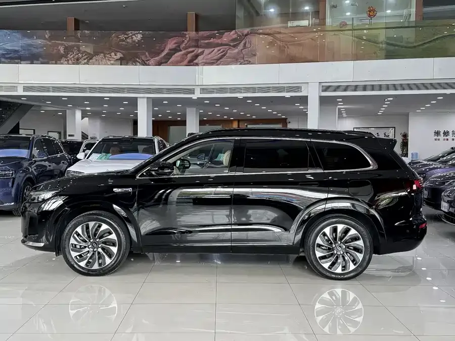 AITO M7 Wenjie M7 2024 1.5T Intelligent Driving 4WD Max Edition 5 Seaters 2024 — миниатюра 2