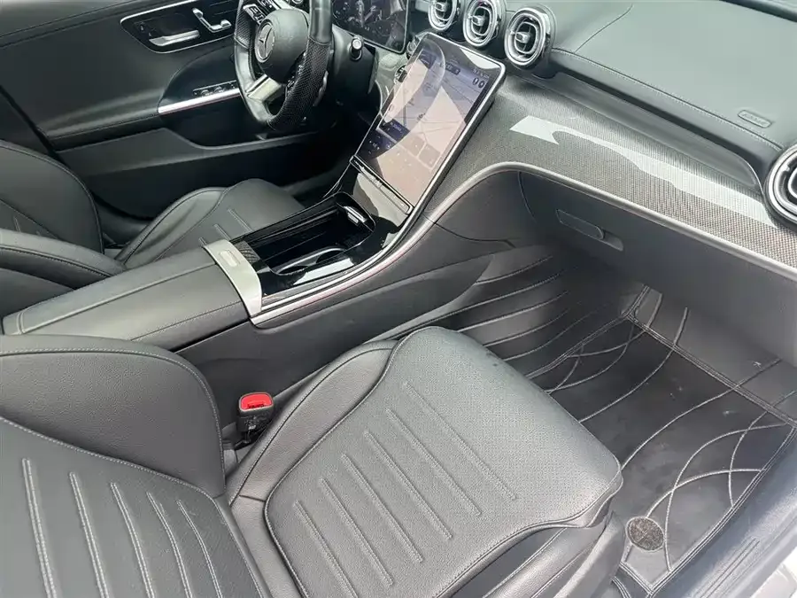 Mercedes-Benz Class C Mercedes-Benz C-Class 2023 C 260 L Sports Edition 2023 — миниатюра 4