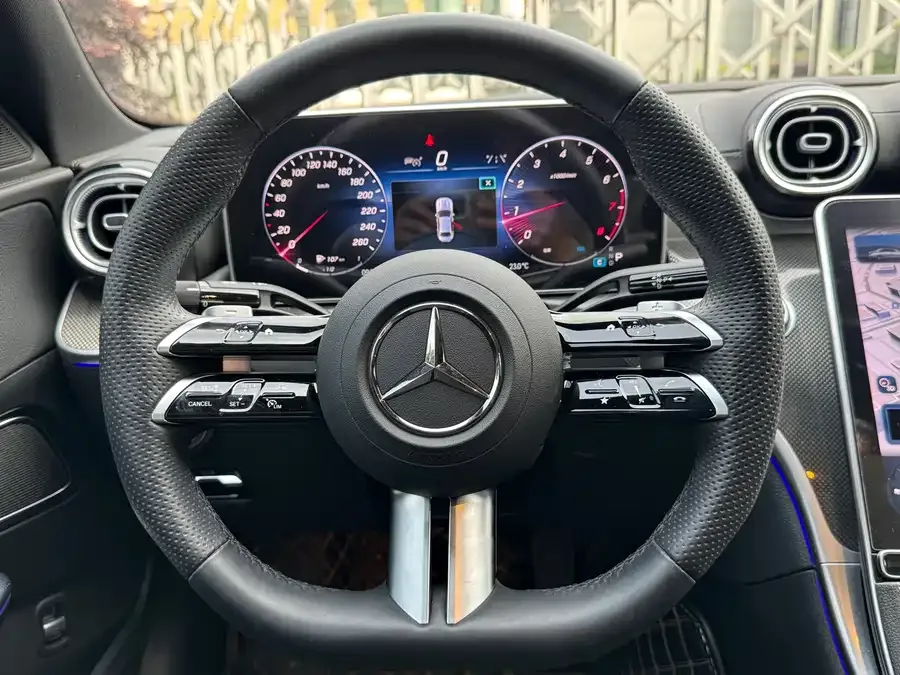 Mercedes-Benz Class C Mercedes-Benz C-Class 2024 Model Three C 260 L Sports Edition 2024 — миниатюра 4