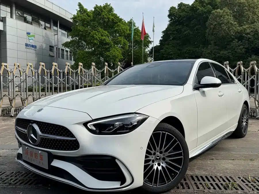 Mercedes-Benz Class C 2024