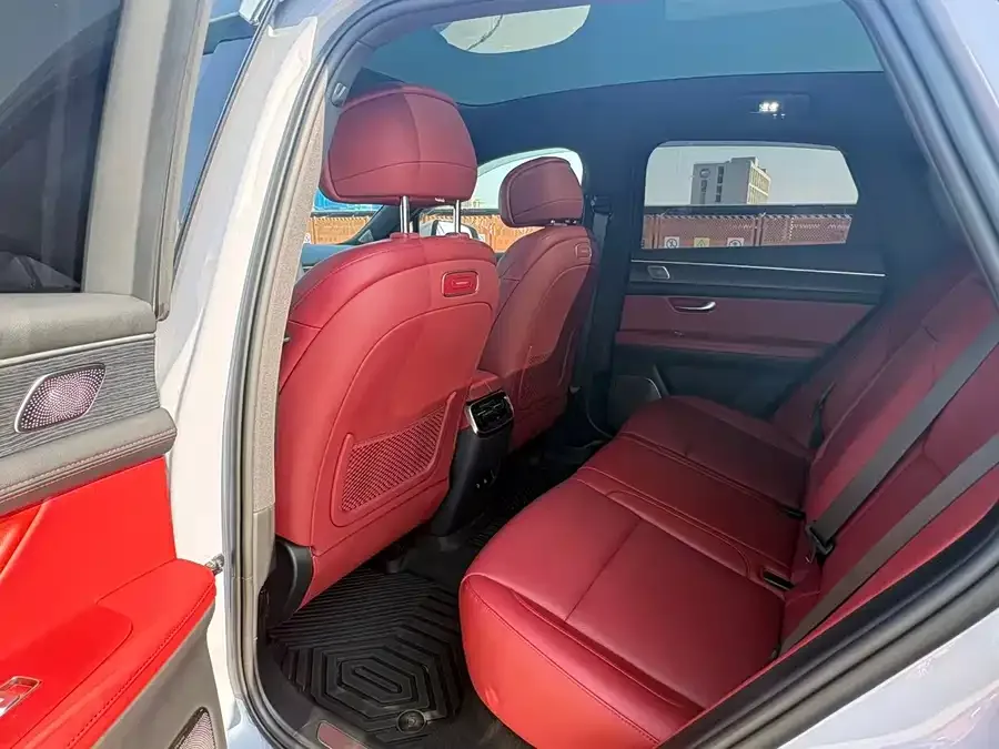 AITO M5 M5 2024 Extended Range Max RS 4WD Advanced Intelligent Driving Edition 2024 — миниатюра 5