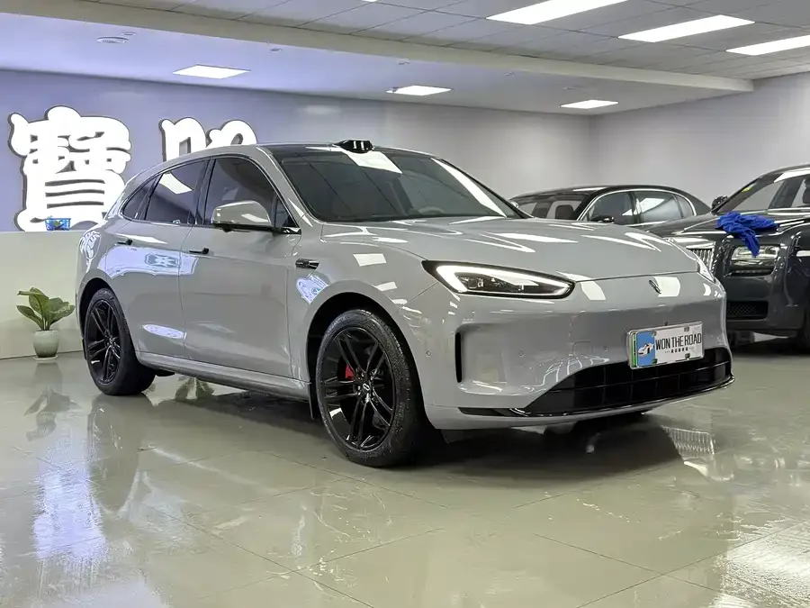 AITO M5 M5 2024 Extended Range Max RS 4WD Advanced Intelligent Driving Edition 2024 — миниатюра 2