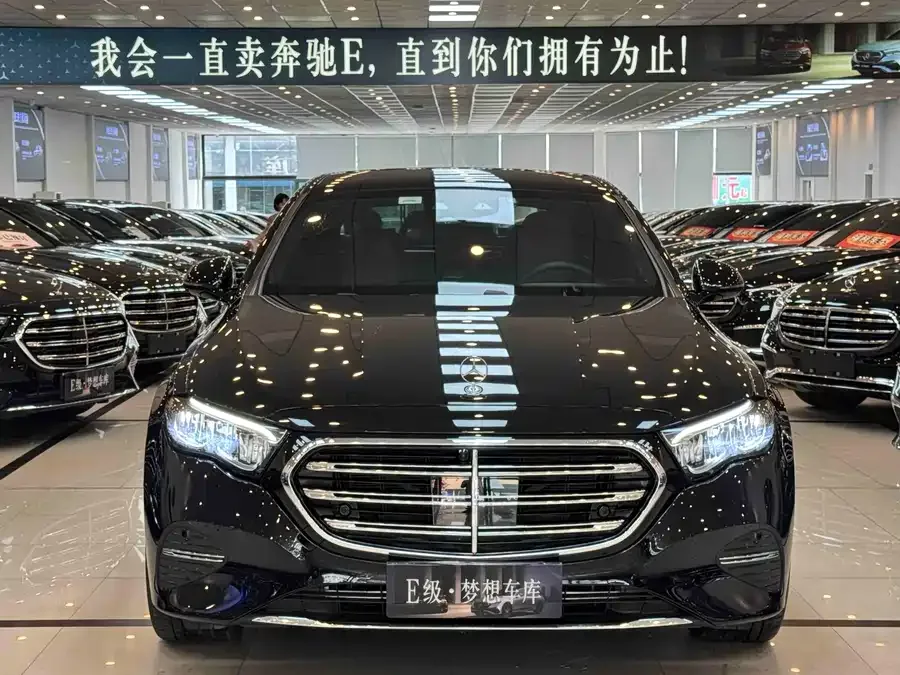 Mercedes-Benz E-Class 2025