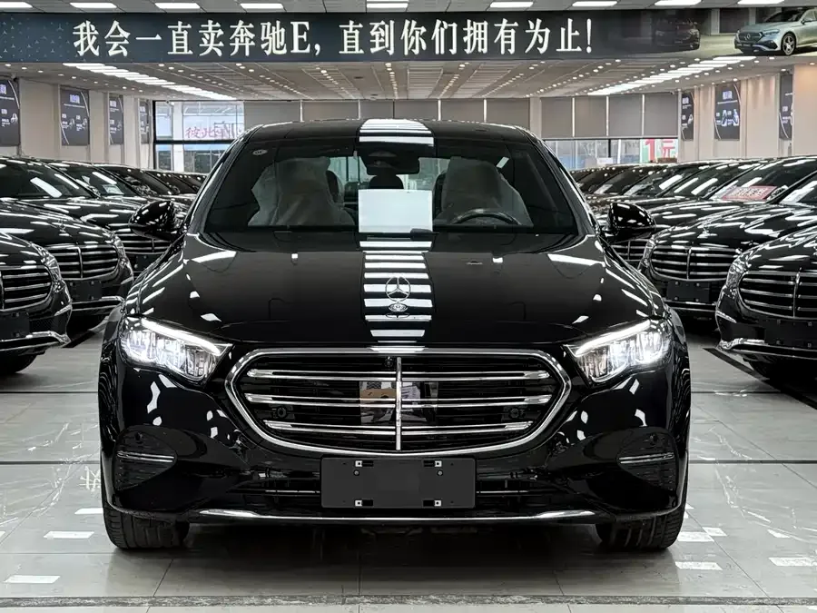 Mercedes-Benz E-Class 2024