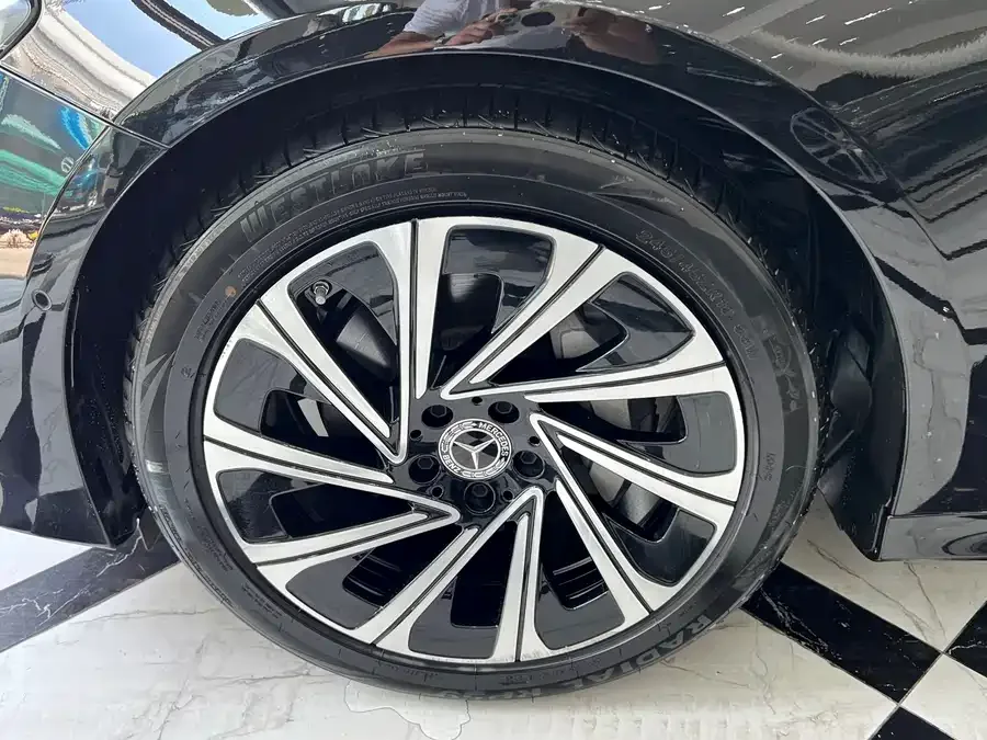 Mercedes-Benz E-Class Mercedes-Benz E-Class 2024 E 300 L Luxury Edition 2024 — миниатюра 5
