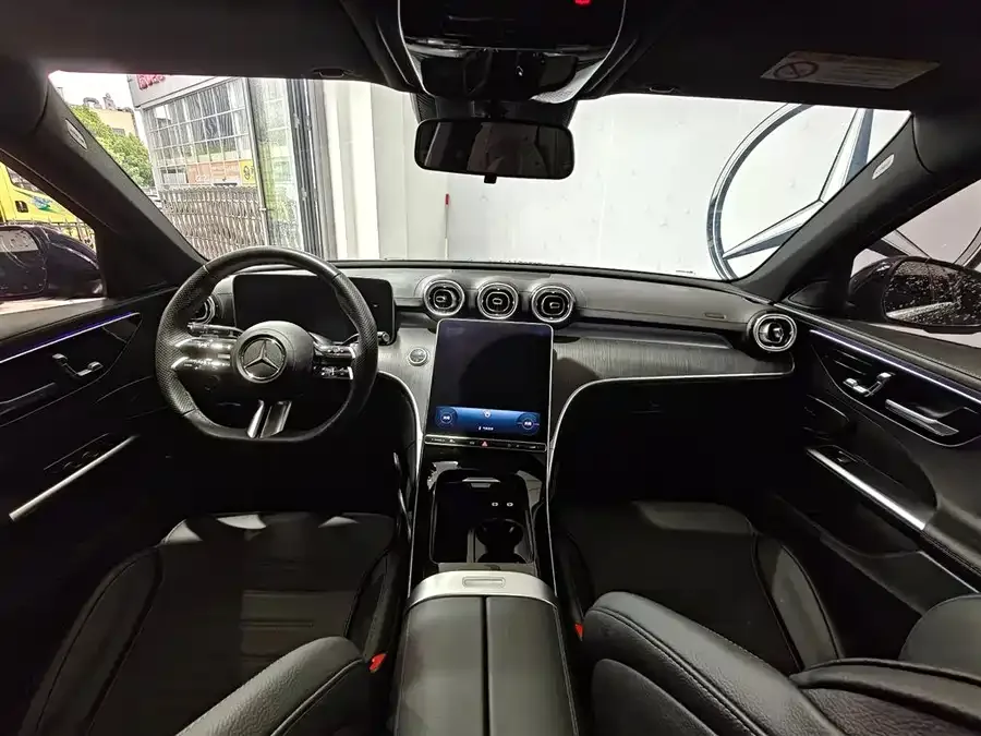 Mercedes-Benz Class C Mercedes-Benz C-Class 2024 C 260 L Sports Edition 2024 — миниатюра 4