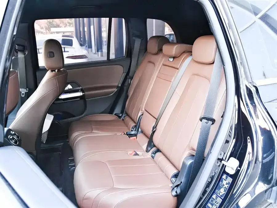 Mercedes-Benz GLB-Class Mercedes-Benz GLB 2024 GLB 220 Fashion Edition 2025 — миниатюра 3