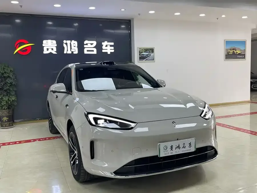 AITO M5 M5 2025 Extended Range Ultra 4WD Edition 2025 — фото 1, купить с доставкой в Москву