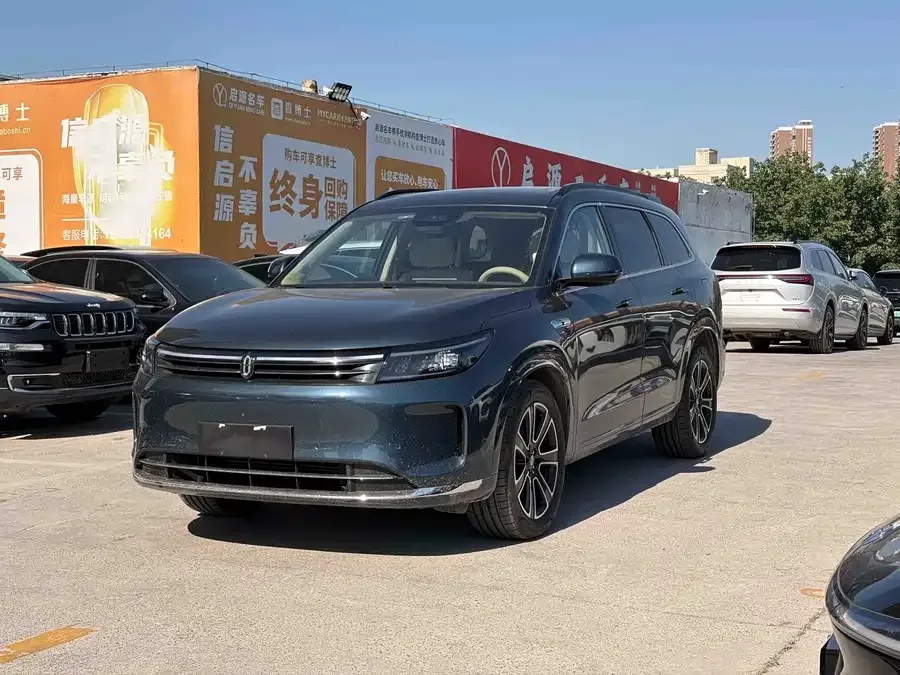 AITO M7 Wenjie M7 2024 1.5T Intelligent Driving Rear-wheel Drive Pro Edition 5 Seaters 2026 — миниатюра 4