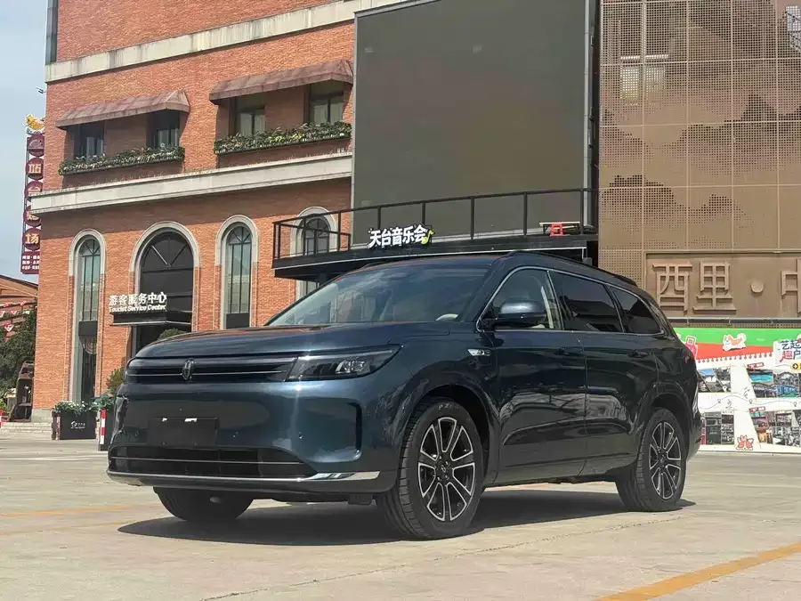 AITO M7 Wenjie M7 2024 1.5T Intelligent Driving Rear-wheel Drive Pro Edition 5 Seaters 2026 — фото 1, купить с доставкой в Москву