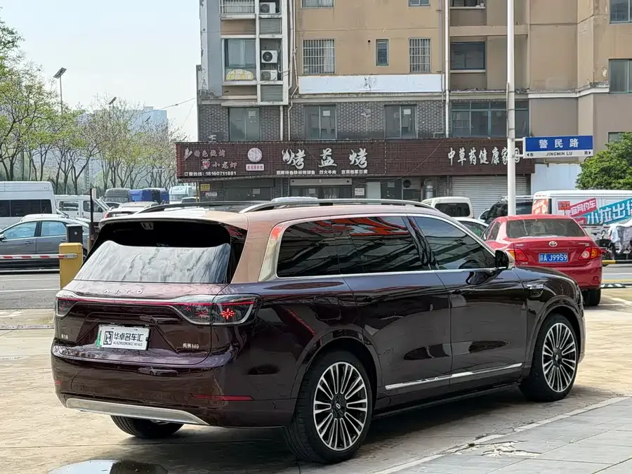 AITO M9 Wenjie M9 2025 Extended Range Ultra Edition 52kWh 6-Seat Version (192-line LiDAR) 2025 — миниатюра 2