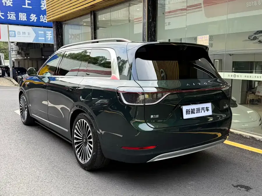 AITO M9 Wenjie M9 2025 Pure Electric Ultra Edition 100kWh 6-Seat Version (192-line LiDAR) 2025 — миниатюра 4