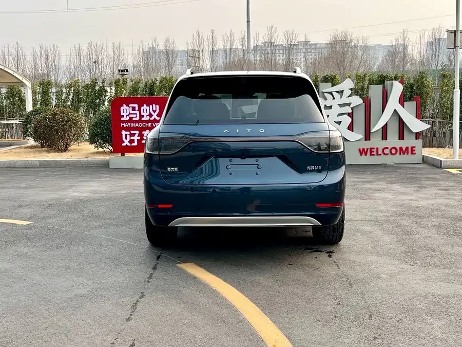 AITO M9 Wenjie M9 2025 Extended Range Ultra Edition 52kWh 6-Seat Version (192-line LiDAR) 2025 — миниатюра 4