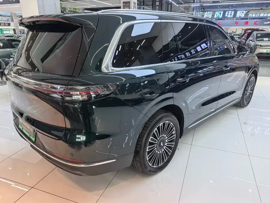 Chery Fengyun Fengyun T11 Fengyun T11 2026 220 Rear-Wheel Drive Dual IMAX Cinema Edition 2026 — миниатюра 5