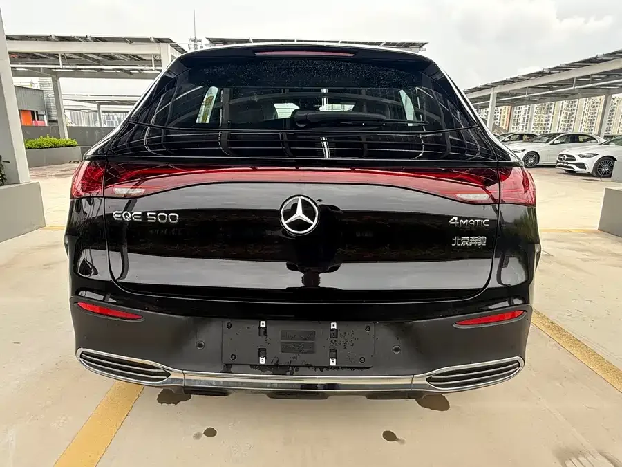 Mercedes-Benz EQE SUV Mercedes-Benz EQE SUV 2024 500 4MATIC Luxury Edition 2025 — миниатюра 2