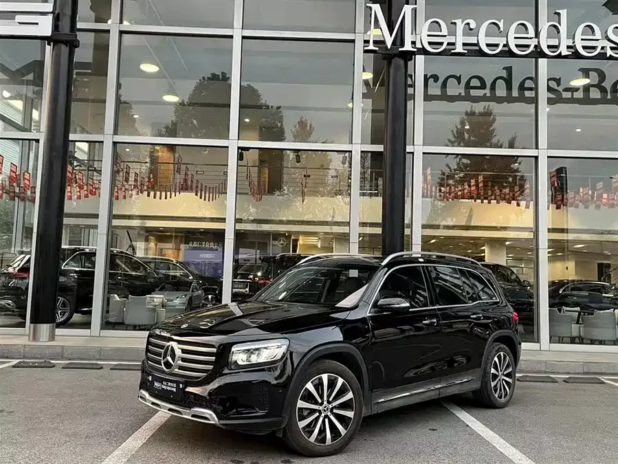 Mercedes-Benz GLB-Class 2024