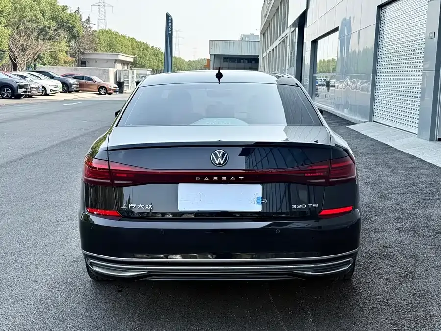 Volkswagen Passat Passat 2024 330TSI Star Elite Edition 2024 — миниатюра 4