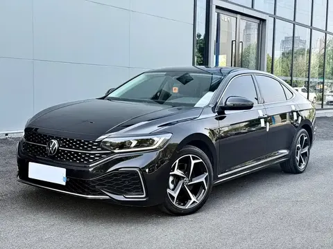 Volkswagen Passat 2024 buy in Moscow