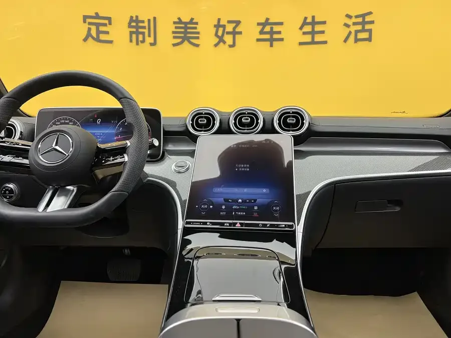 Mercedes-Benz Class C Mercedes-Benz C-Class 2022 facelift C 260 L sports version 2022 — миниатюра 3