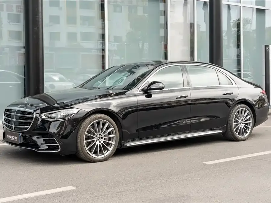 Mercedes-Benz S-Класс 2025