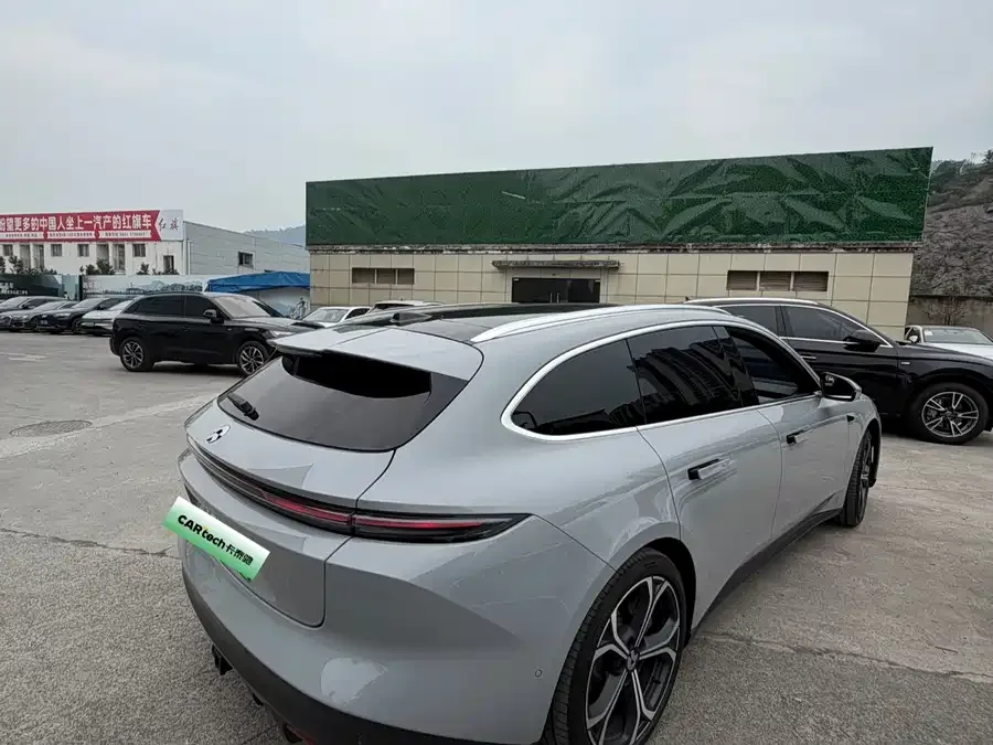NIO ET5T NIO ET5T 2024 75kWh Touring 2024 — миниатюра 2
