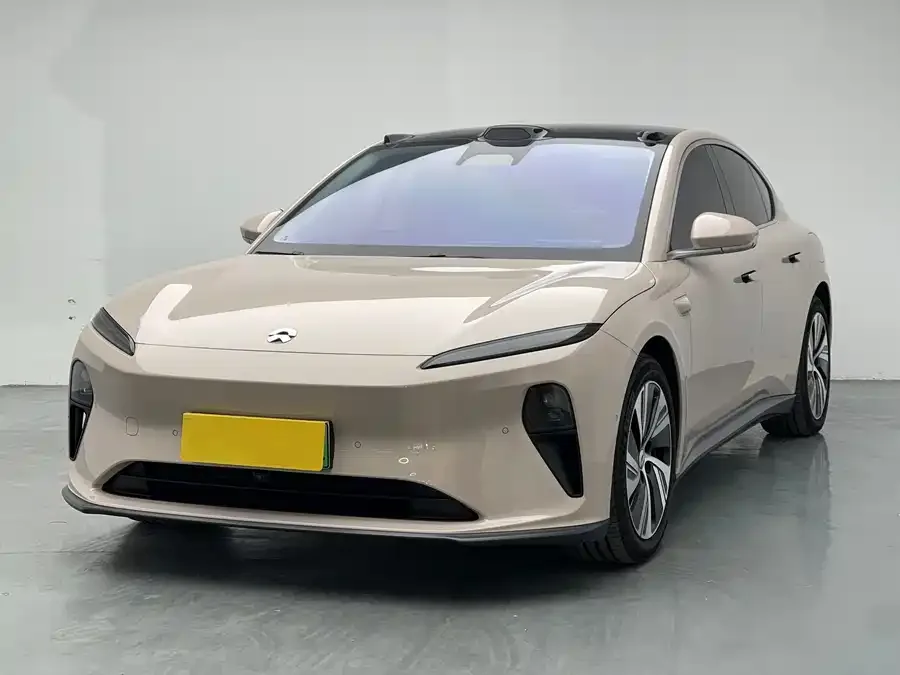 NIO ET5 2025