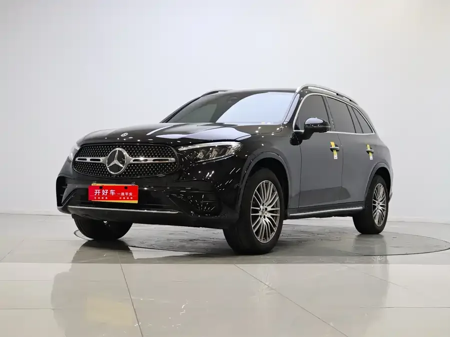Mercedes-Benz GLC-Class 2023