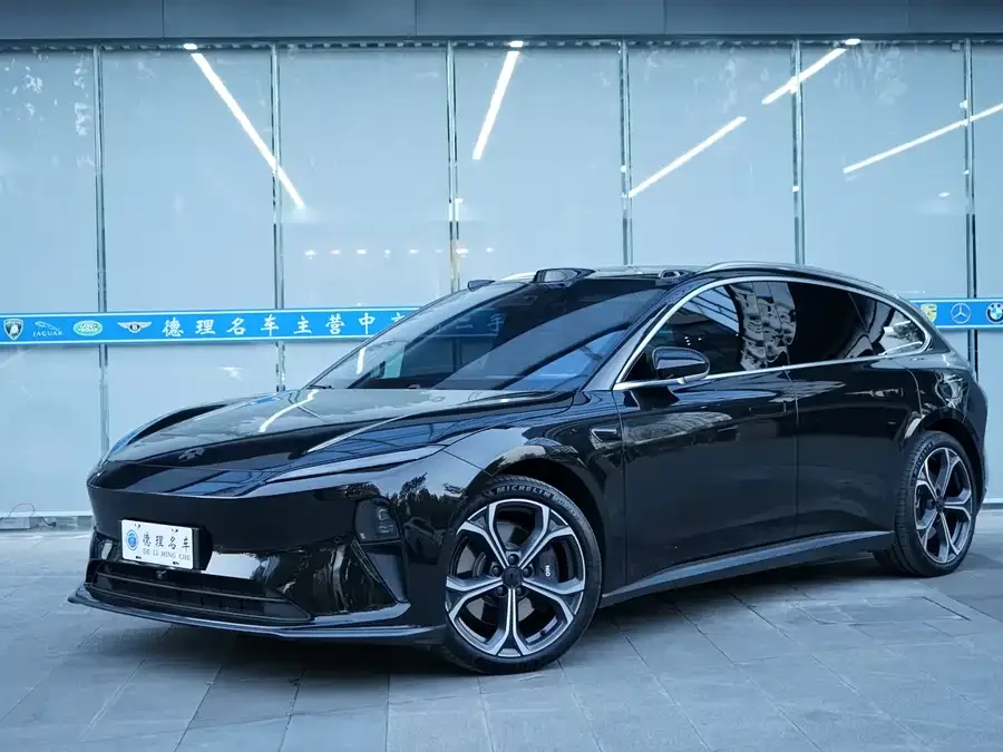 NIO ET5T 2024