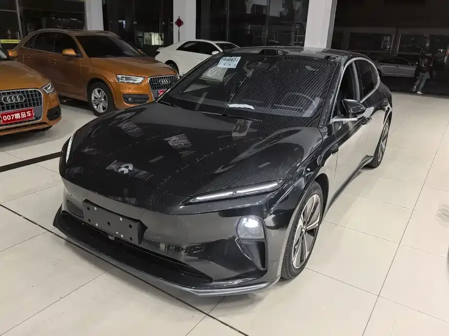 NIO ET5T 2025