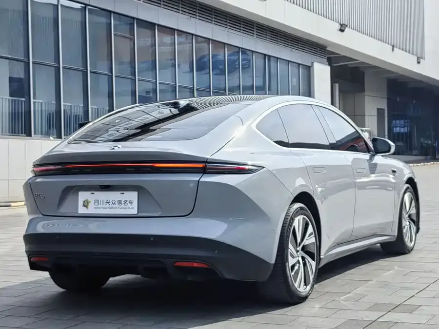 NIO ET5 NIO ET5 2022 75kWh 2023 — миниатюра 2