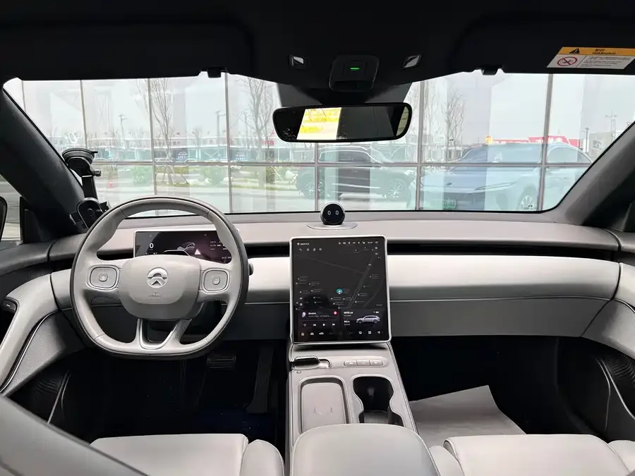 NIO ET5T NIO ET5T 2023 75kWh Touring 2023 — миниатюра 3