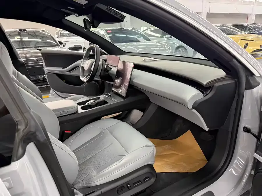 NIO ET5T NIO ET5T 2023 75kWh Touring 2023 — миниатюра 3