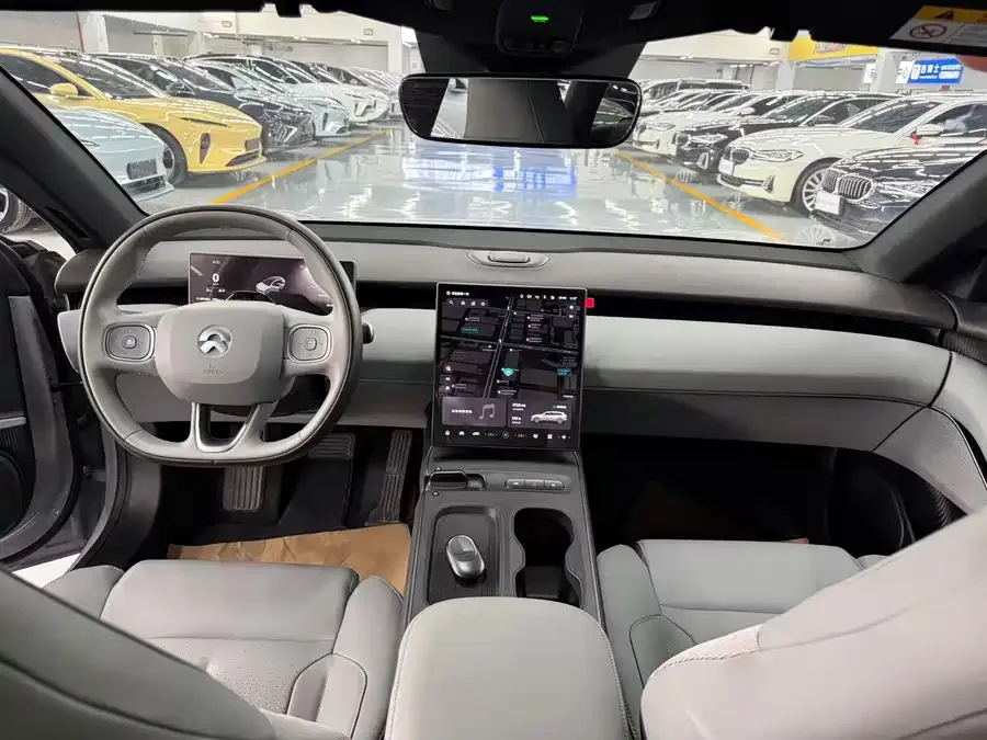 NIO ET5T NIO ET5T 2023 75kWh Touring 2023 — миниатюра 5