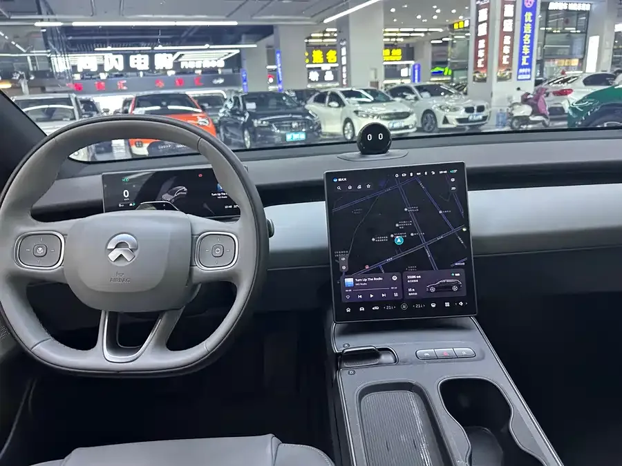 NIO ET5T NIO ET5T 2024 75kWh Touring 2025 — миниатюра 4