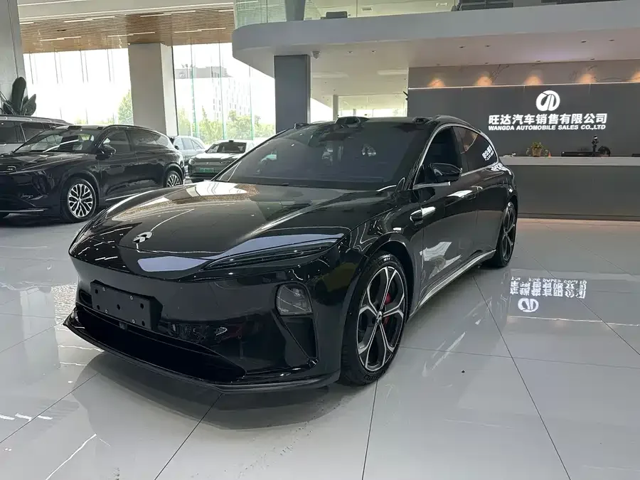 NIO ET5T 2025