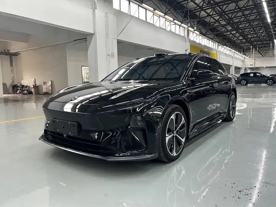 NIO ET5T NIO ET5T 2024 75kWh Touring 2024 — фото 1, купить с доставкой в Москву