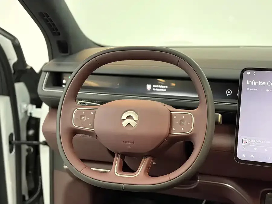NIO ES8 NIO ES8 2026 Six-Seat Executive Signature Edition 2025 — миниатюра 5