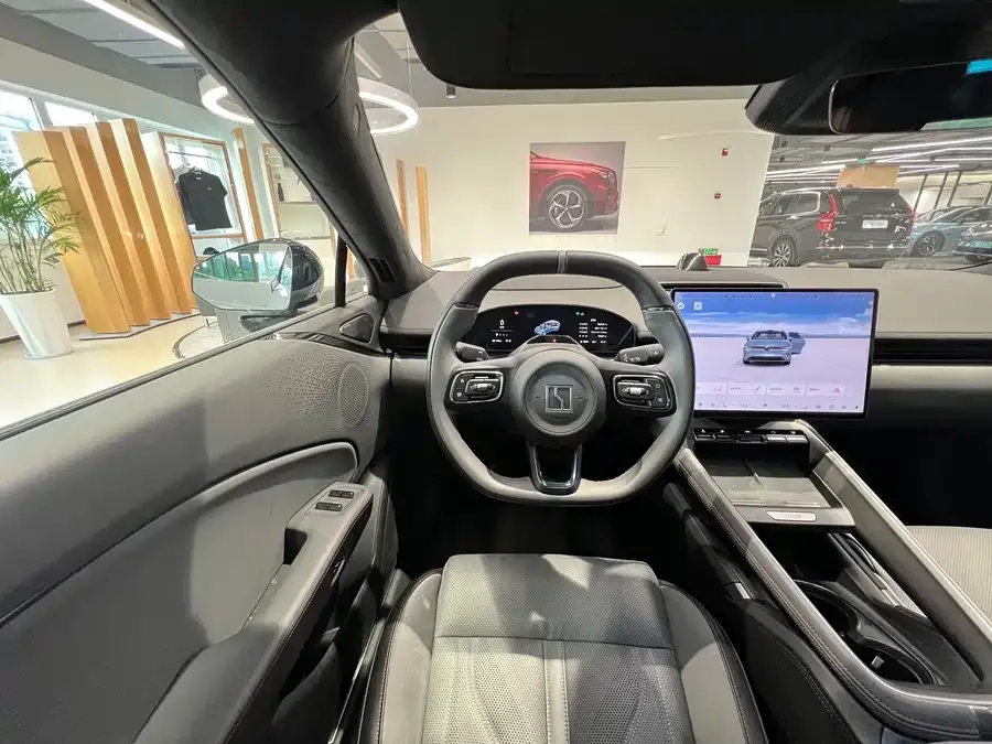 Zeekr 007GT Zeekr 007GT 2025 All-Wheel Drive Smart Edition 75kWh 2025 — миниатюра 4