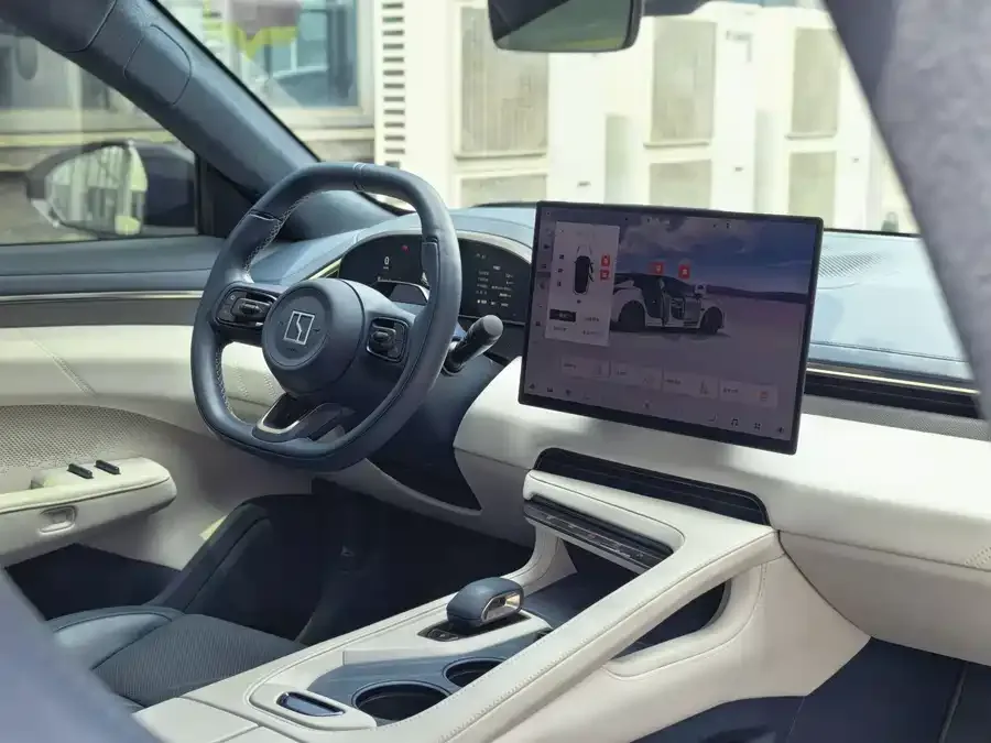 Zeekr 001 Zeekr 001 2024 YOU version 100kWh 4WD 2024 — миниатюра 5