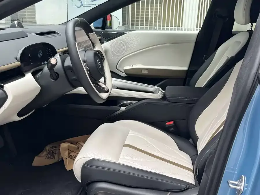 Zeekr 007GT Zeekr 007GT 2025 rear-wheel drive intelligent driving version 75kWh 2025 — миниатюра 3