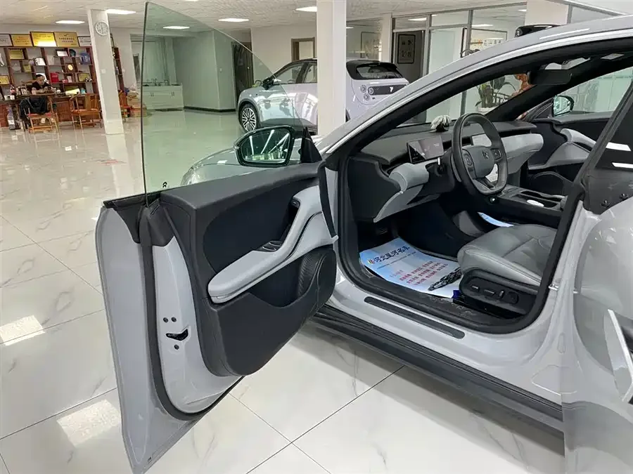 NIO ET5T NIO ET5T 2024 75kWh Touring 2024 — миниатюра 3