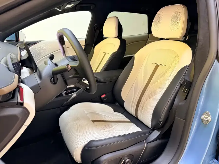 Zeekr 007GT Zeekr 007GT 2025 All-Wheel Drive Smart Edition 75kWh 2025 — миниатюра 3