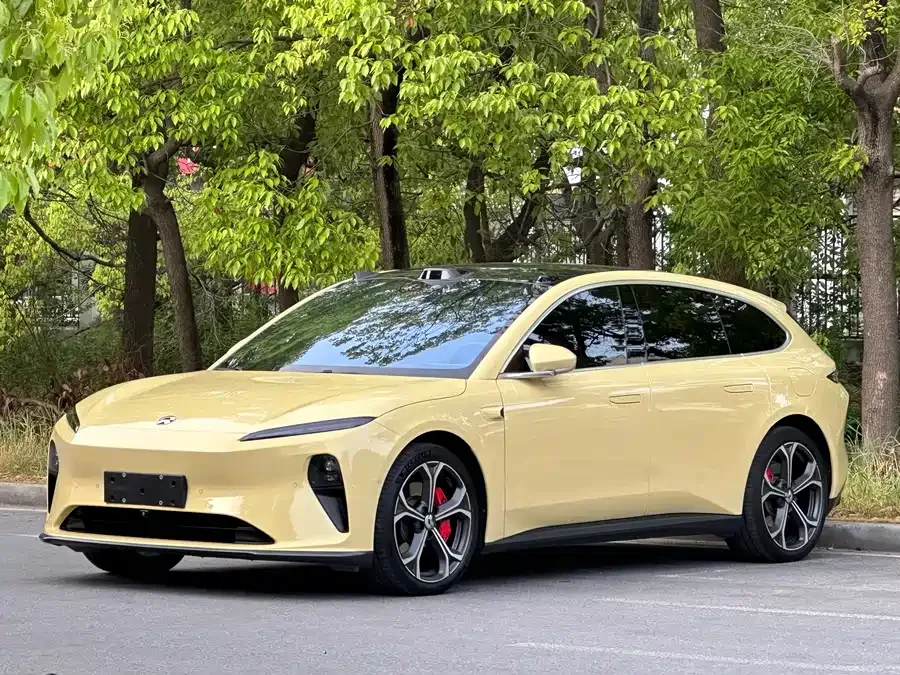 NIO ET5T 2024