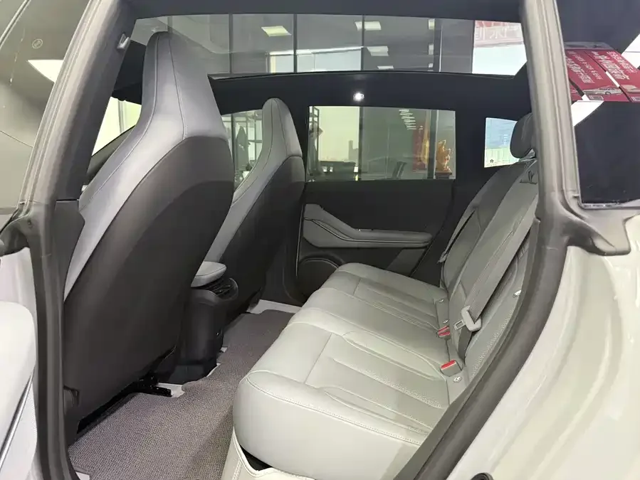 NIO ET5T NIO ET5T 2024 75kWh Touring 2025 — миниатюра 2